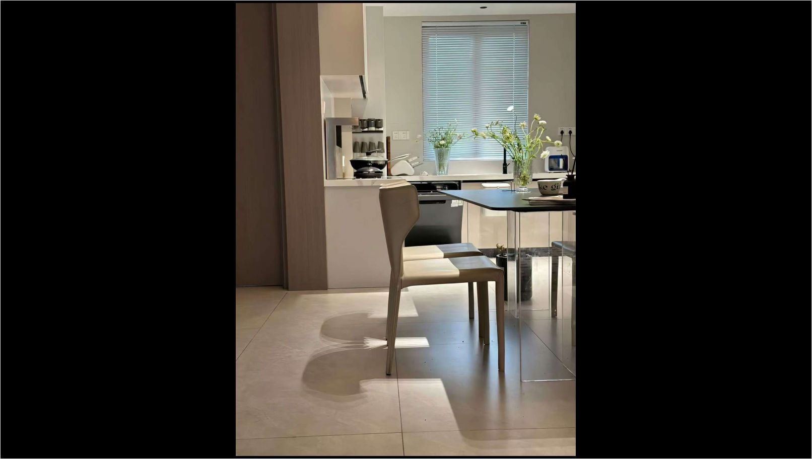 88443f4464b41bf47f18329a2b43a6a