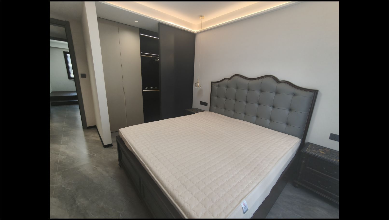 dc6ca02516b1b3071cff11258e19ebb